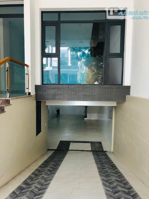 KHU COMPOUND VIP SAIGON MYSTERY VILLAS, GẦN SÔNG SÀI GÒN, 1 HẦM 4 LẦU - 2