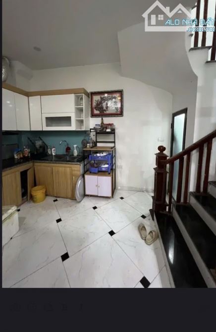 HÀNG XÓM UBND HUYỆN THANH TRÌ, 34,6M2 4 TẦNG GIÁ 5,85 TỶ - 2