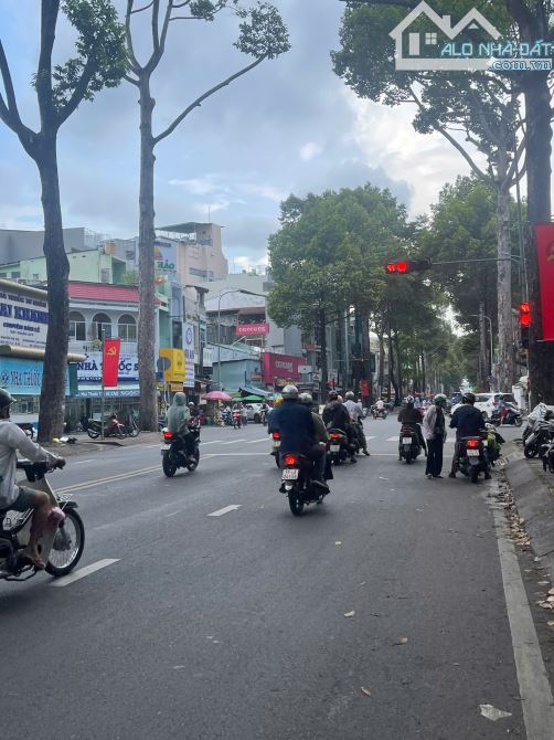 Bán nhà MT Ngô Gia Tự, Q.10 - 101m2 (6.5 x 15; NH 9m) - 5 Tầng - 150Tr/Th - Bán 32 Tỷ - 2