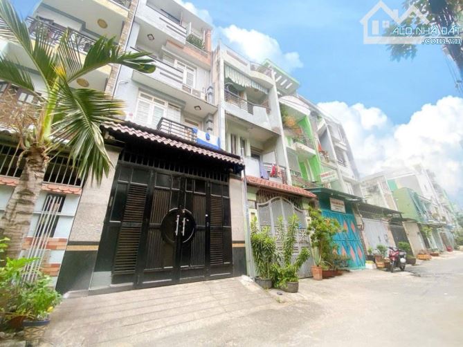 NHÀ BÁN, 4 TẦNG, HẺM XE TẢI THÔNG, 64m2 (4m x 16m) , GÒ VẤP, NHỈNH 7tỷ - 2