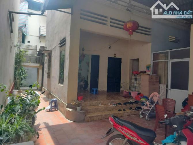 🏠KỊCH ĐỘC--CỰC HIẾM--MẶT TIỀN ĐỈNH--SỔ VUÔNG ĐÉT--NGÕ THÔNG KINH DOANH--Ô TÔ TRÁNH 5M--13 - 2