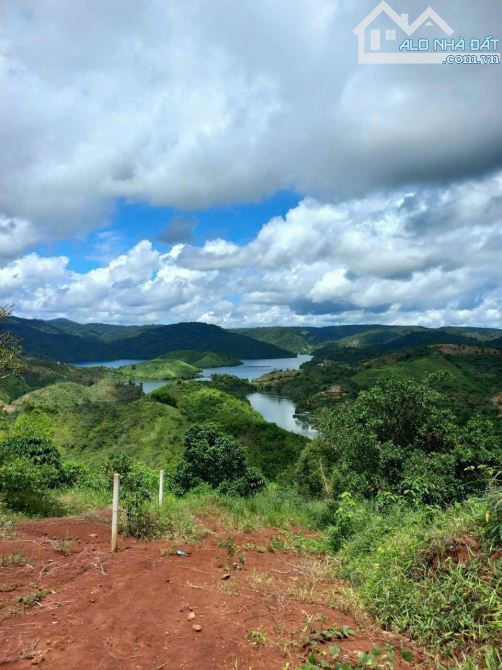 BÁN NHÀ MẶT TIỀN QL14 CÓ VIEW HỒ ĐĂK R
