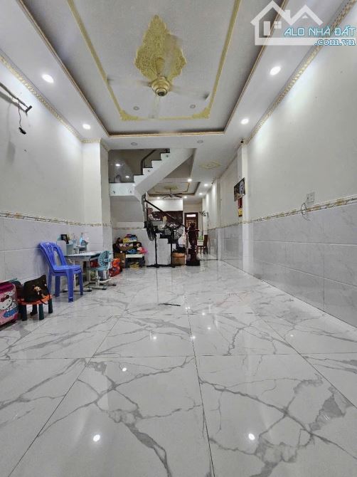 7,2Tỷ TL🔥Bán nhà Hoàn Công 80m2_1 trệt 2 lầu_MT đường Võ Thị Sáu, p.Đông Hòa, Tp.Dĩ An - 2
