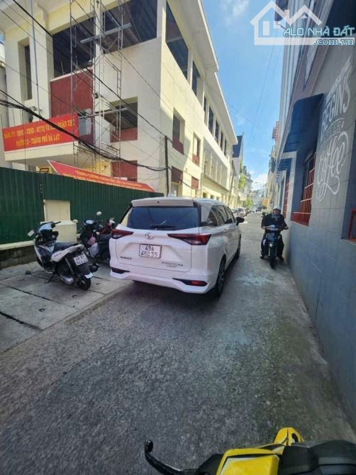 CẦN BÁN NHÀ TRUNG TÂM TIỆN ĐI LẠI NGHỈ DƯỠNG TẠI P2 ĐÀ LẠT - 2