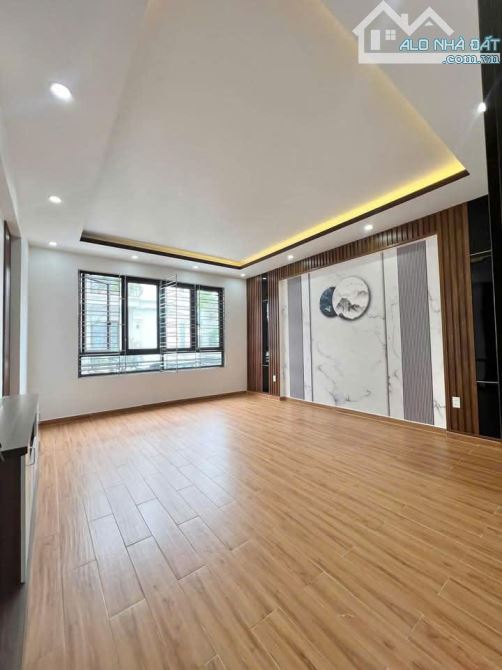 🆘🆘 Bán nhà xây độc lập 4 tầng ĐẸP TĐC Hồ Đá, Sở Dầu, Hồng Bàng. 4,68 tỷ - 2