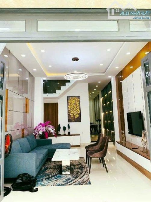 🔥 Nhà 5 tầng , đường Thạnh Lộc 44 / P. Thạnh Lộc, Quận.12 dt 60m2 (4mx15m) - 2