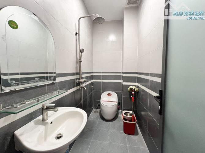 Bán nhà ĐẸP 1T2L Dĩ An,đường nhựa 2 xe hơi vi vu,gần TTYT Dĩ An,giá tốt - 3