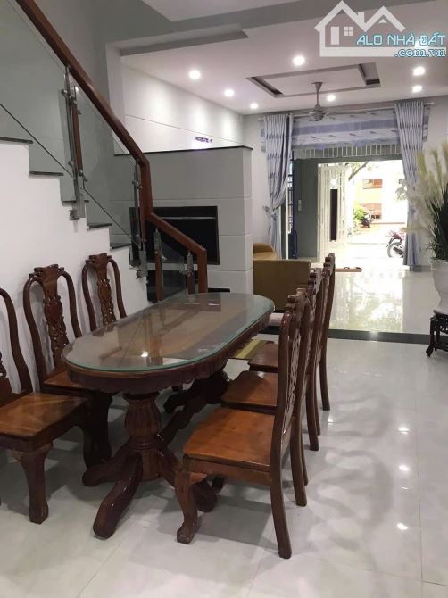 Chủ gửi bán nhà MT 3 tầng An Thượng 17 - Khu phố Tây An Thượng - Cho thuê 25tr/th - 3