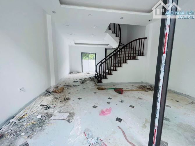 Bán nhà độc lập 3,5 tầng diện tích 67m full Thiết kế Hiện đại giá tốt - 3