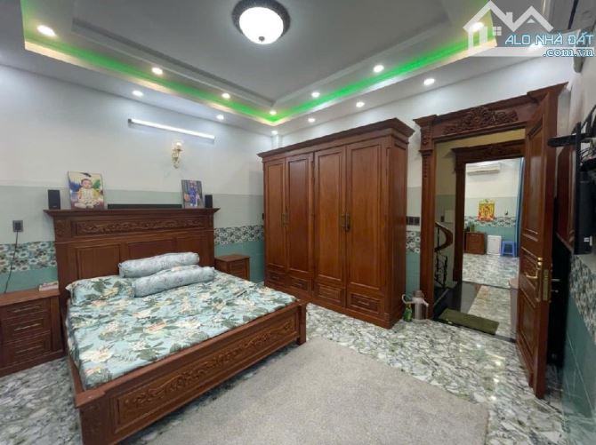 MTKD SONG HÀNH - 5 TẦNG 6X14M - GẦN TRƯỜNG CHINH - KHU SẦM UẤT Q12 - GIÁP TÂN BÌNH - 17.X - 3