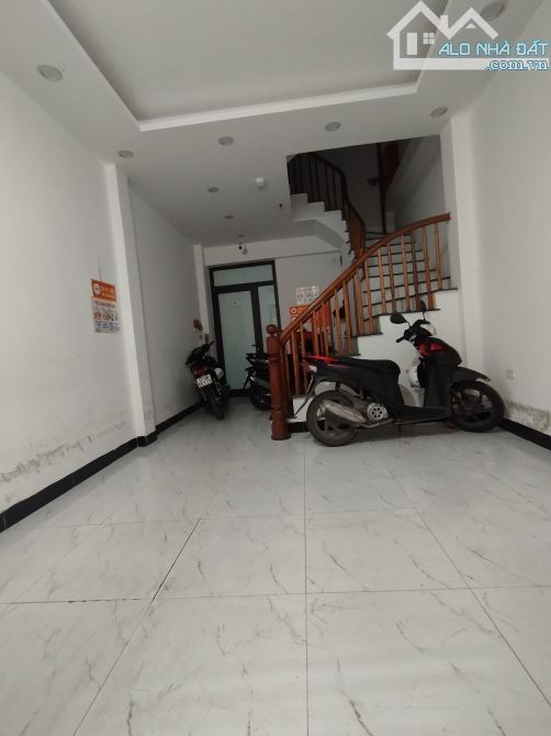 💥 Nhà dòng tiền Lê Quang Đạo, CCMN 40m - 9 phòng, nhà mới, có PCCC, 40 triệu/tháng. - 3