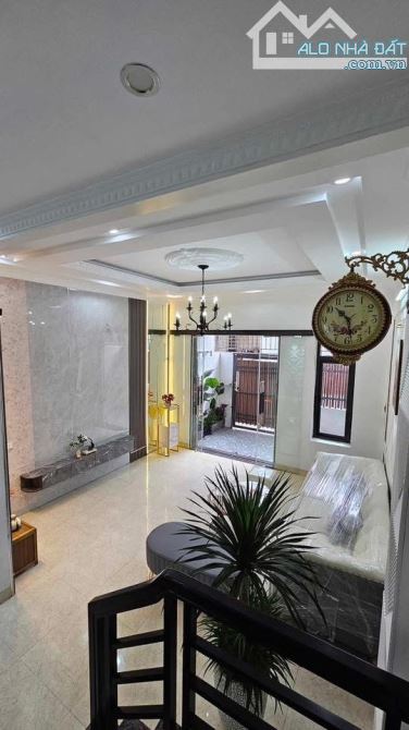 Bán nhà trong ngõ đường Nguyễn Khuyến - 3