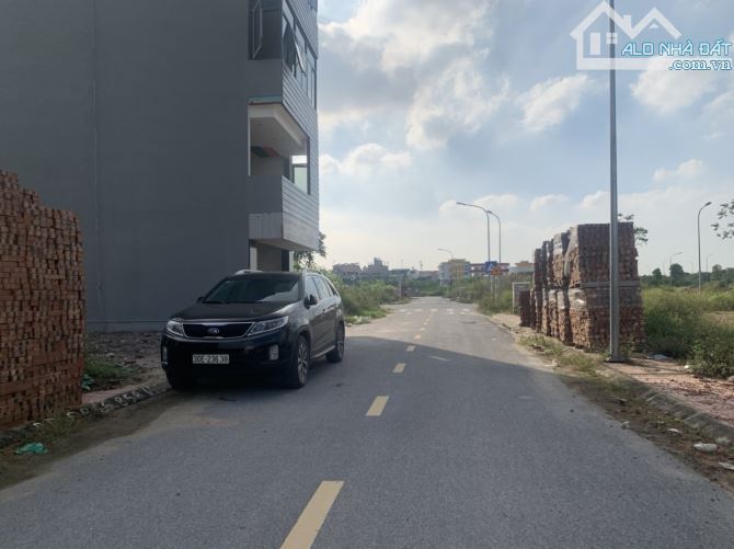Bán 75m đất đấu giá Cự Khối dãy TT7, giá nhỉnh 14 tỷ, đường phân lô bàn cờ - 3