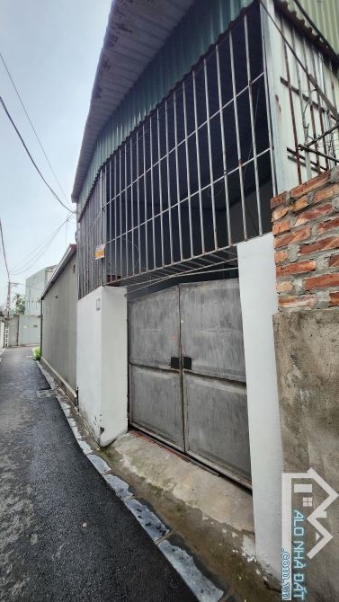 Bán đất tặng nhà C4 65m gần hồ điều hòa Nam Hồng Đông Anh. Chỉ 3.2 tỷ - 3
