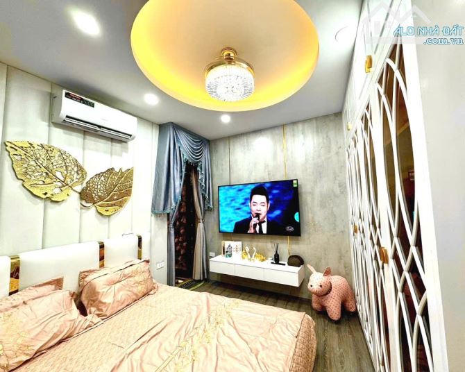 BÁN NHÀ LƯƠNG ĐÌNH CỦA - ĐỐNG ĐA - 33M2 - 4TẦNG - THANG MÁY - NGÕ THÔNG, RỘNG GẦN 3M - 3