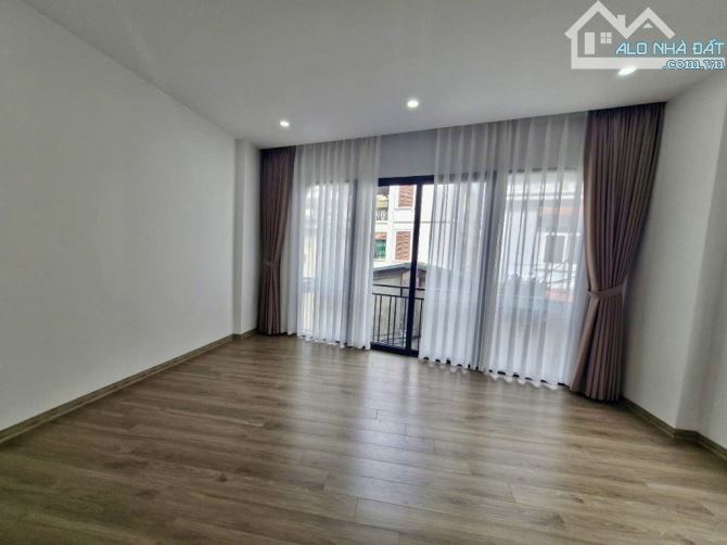 🏠 BÁN NHÀ MỚI ĐẸP – LÔ GÓC 2 THOÁNG – 30M RA Ô TÔ TRÁNH – CÁCH BÃI GỬI Ô TÔ 10M - kinh D - 3