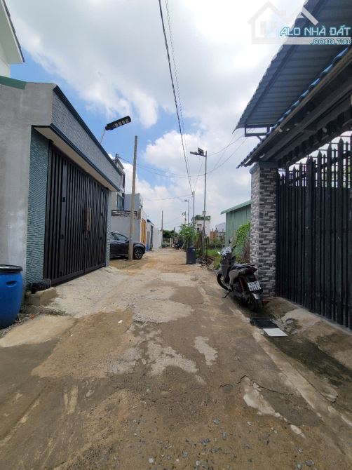 3Tỷ350__86m2__Đất RẺ gần Go Dĩ An__hẻm xe hơi, cách đường Hai Bà Trưng mới chỉ 200m - 3