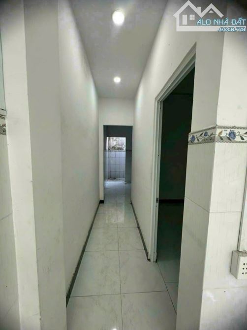 BÁN NHÀ QUẬN 9,NHÀ 2 TẦNG DT 60M,NGAY ĐƯỜNG NGUYỄN XIỂN,CHỈ 1.95TỶ TL PHƯỜNG LONG THẠNH MỸ - 3