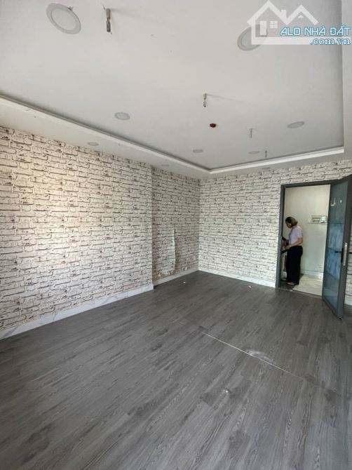 MẶT TIỀN KINH DOANH QUẬN 3- NGUYỄN THƯỢNG HIỀN– NỞ HẬU TÀI LỘC – CHỈ 9.5 TỶ – CHỦ CẦN BÁN - 3