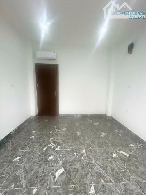 Nhà đẹp ở ngay Ngọc Khánh Ba Đình. Sổ A4 51m, 5 tầng MT3m5 Giá 15 tỷ Ngõ ô tô tránh - 4