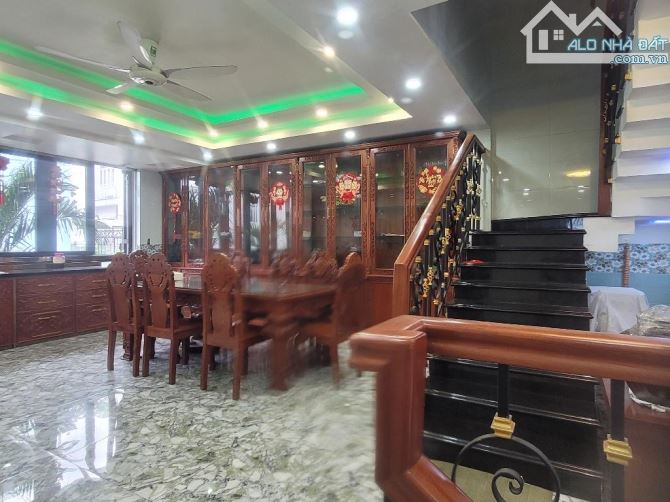MTKD SONG HÀNH - 5 TẦNG 6X14M - GẦN TRƯỜNG CHINH - KHU SẦM UẤT Q12 - GIÁP TÂN BÌNH - 17.X - 4