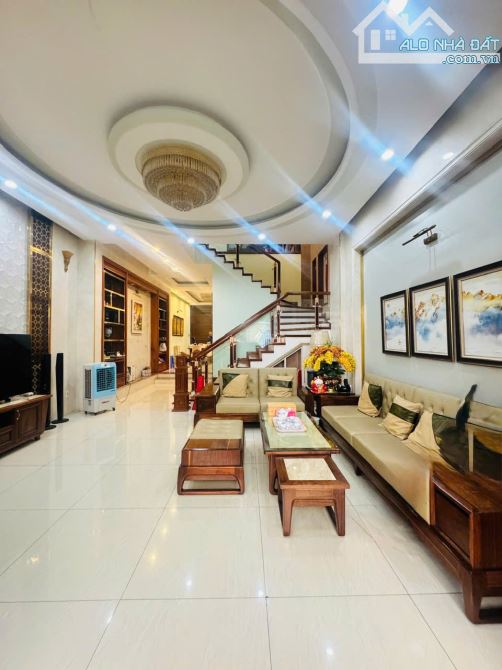 KDC Cổng 2 sân bay Biên Hoà.Quang Vinh.Nhà 1T2L 6x24m 145m sổ riêng. Đường 8m. Giá 10,8 tỷ - 4