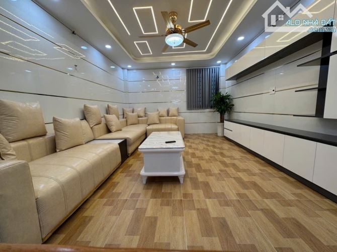 SIÊU PHẨM MẶT TIỀN LIÊN KHU 1-6 – NHÀ 5 TẦNG ĐẸP – TẶNG FULL NỘI THẤT GẦN 1 TỶ  1E Liên Kh - 4