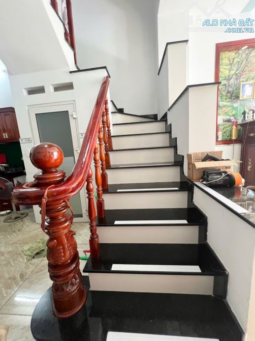 6.8 TỶ - NHÀ PHỐ 4 TẦNG, GẦN CAO ĐẲNG CÔNG THƯƠNG, PL.B QUẬN 9 - 4
