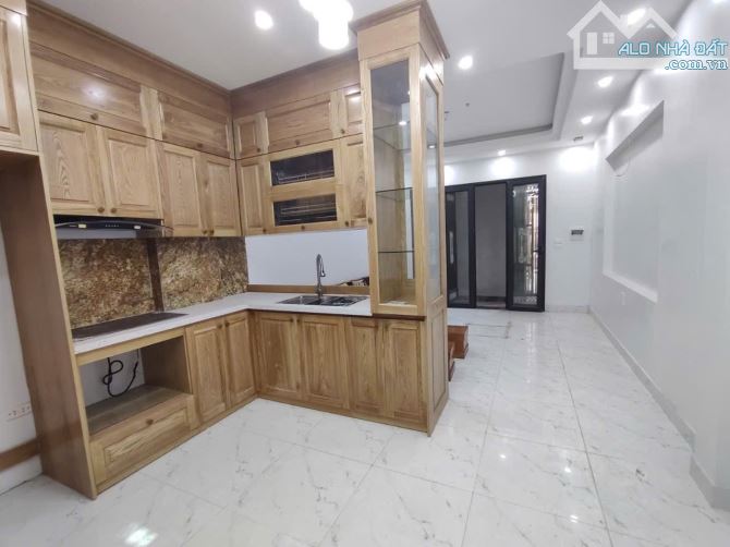 HIẾM ! MẢNH ĐẤT VÀNG MẶT PHỐ MINH KHAI 55M2, 4 TẦNG MT 4.2M, VỈA HÈ Ô TÔ TRÁNH, KINH DOANH - 4