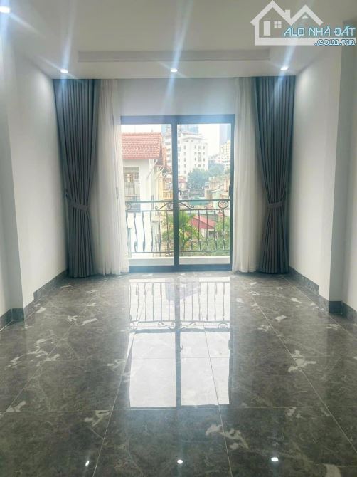 Nhà đẹp ở ngay Ngọc Khánh Ba Đình. Sổ A4 51m, 5 tầng MT3m5 Giá 15 tỷ Ngõ ô tô tránh - 5