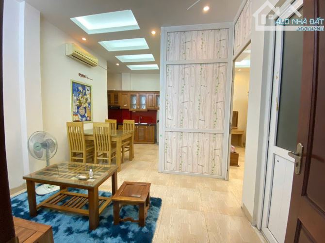 Cho Thuê CCMN Mặt Phố Khâm Thiên Đống Đa 30m2 1K1N Cửa Sổ Full Nội Thất Ô Tô Đỗ Thang Bộ - 5
