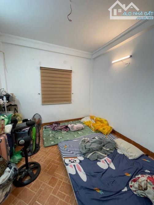 NHÀ TÂY SƠN - ĐỐNG ĐA - 6 TẦNG - VỊ TRÍ ĐẸP - CÁCH ĐƯỜNG Ô TÔ VÀ VIEW HỒ VÀI BƯỚC CHÂN - 6