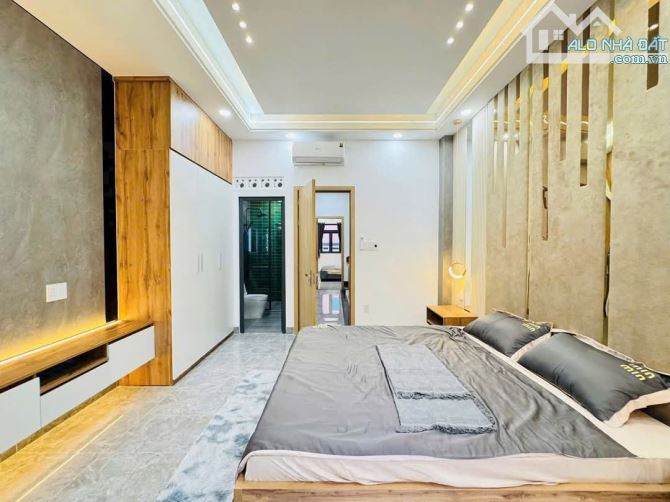 Nhà 1 Trệt 1 Lững 3 Lầu Đường TX33, P. Thạnh Xuân, Quận 12 - 6