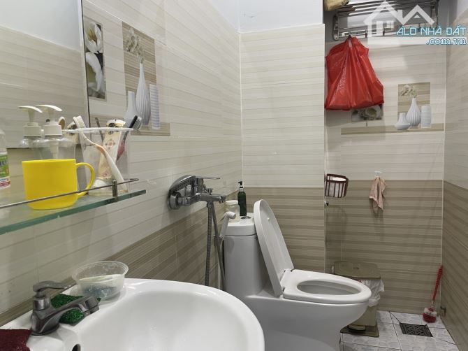 6.8 TỶ - NHÀ PHỐ 4 TẦNG, GẦN CAO ĐẲNG CÔNG THƯƠNG, PL.B QUẬN 9 - 6