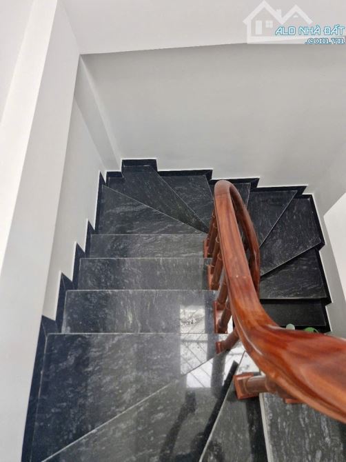 🏠 BÁN NHÀ MỚI ĐẸP – LÔ GÓC 2 THOÁNG – 30M RA Ô TÔ TRÁNH – CÁCH BÃI GỬI Ô TÔ 10M - kinh D - 6
