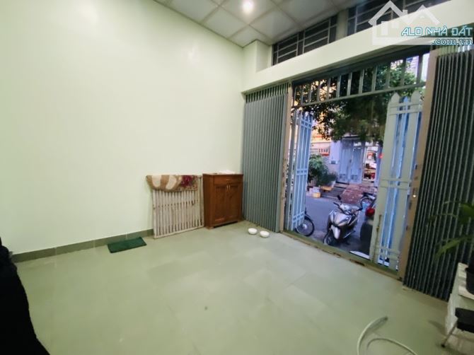 NHÀ 3 TẦNG MT ĐƯỜNG 8M, KDC SAIGON MỚI, NHỈNH 7 TỶ - 6