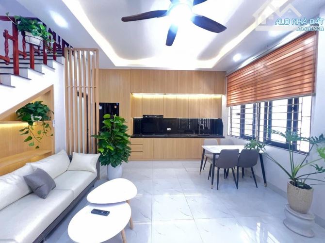 NHÀ DÂN XÂY 3 TẦNG, 40M, Ô TÔ TRÁNH CÁCH NHÀ 10M, NHỈN H 5 TỶ GẦN KĐT AN KHÁNH, HOÀI ĐỨC - 7