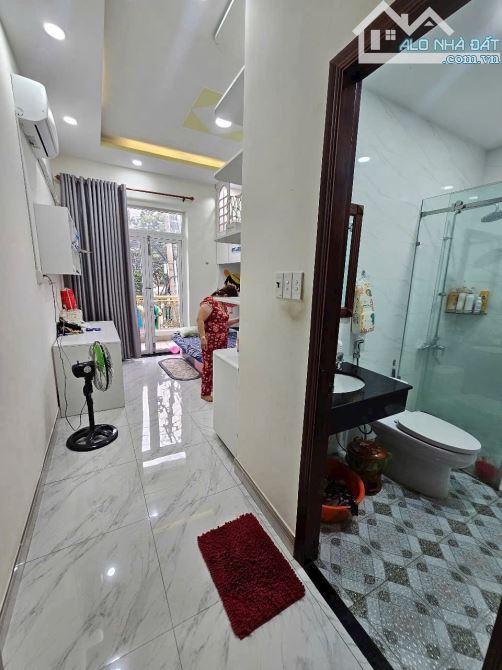 7,2Tỷ TL🔥Bán nhà Hoàn Công 80m2_1 trệt 2 lầu_MT đường Võ Thị Sáu, p.Đông Hòa, Tp.Dĩ An - 7