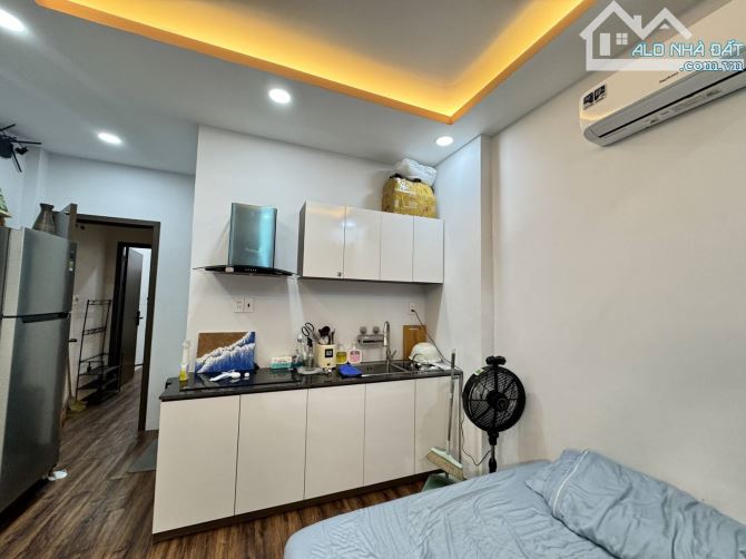 CHDV 5PN KHÉP KÍN Q6 3 TẦNG 44M2 DÒNG TIỀN 22Tr/ THÁNG GIÁ CHỈ 5.2 TỶ - 7