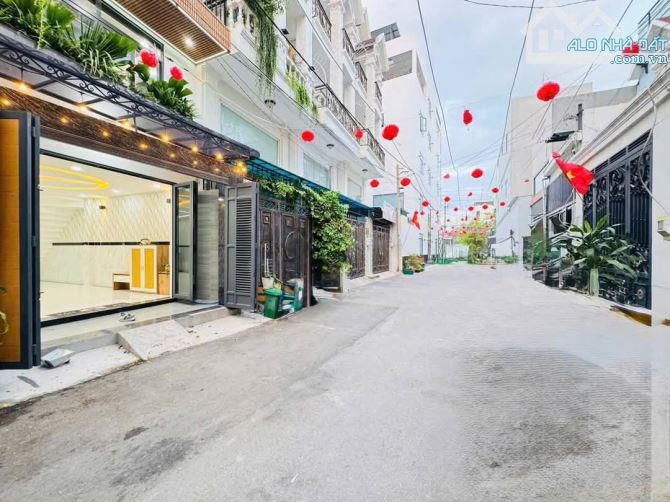 Nhà 1 Trệt 1 Lững 3 Lầu Đường TX33, P. Thạnh Xuân, Quận 12 - 8
