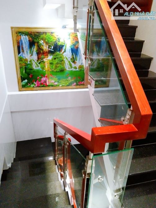 BÁN NHÀ HẺM XE HƠI NHÀ ĐẸP LUNG LINH  NGAY TÔ HIỆU 29m2 -4 TẦNG  CHỈ 4 tỷ 5 - 8