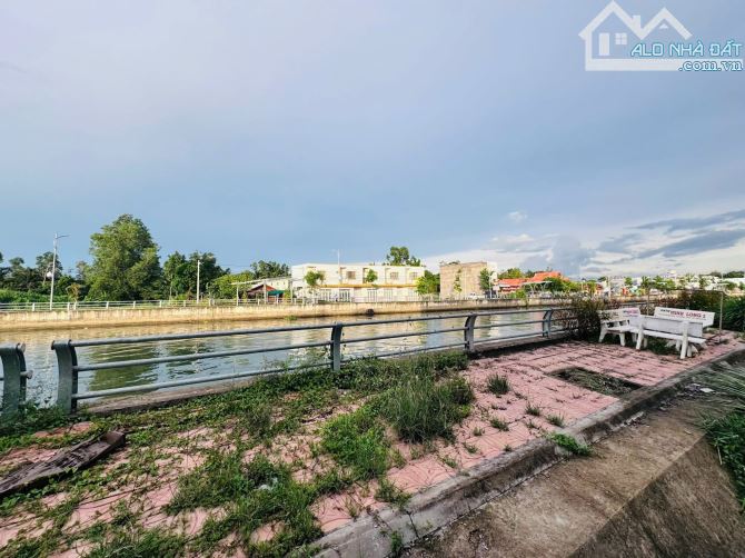 NHÀ TRỆT LẦU CÓ VIEW NHÌN RA SÔNG MÁT MẼ, GẦN ĐH FPT & NAM CẦN THƠ, BV NHI TP.CẦN THƠ - 8