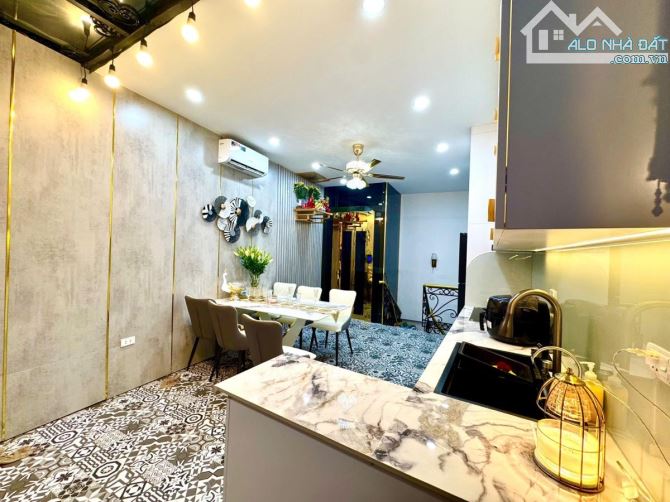 HÀNG CỰC HIẾM ĐỐNG ĐA -  KHÁCH XEM TRONG MANG THẲNG VALI VÀO Ở NGAY. - 9