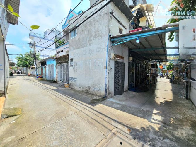 Nhà cấp 4 đường Phan Thị Hùm, phường TRUNG MỸ TÂY, Q12, dt 45m2 (3,9mx12m). Hẻm Ôtô. 3,4Tỷ - 9