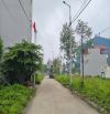 Bán 1 Cặp Quang Châu . dt 144m . mt 8m . hướng TB . giá 5 tỷ 2