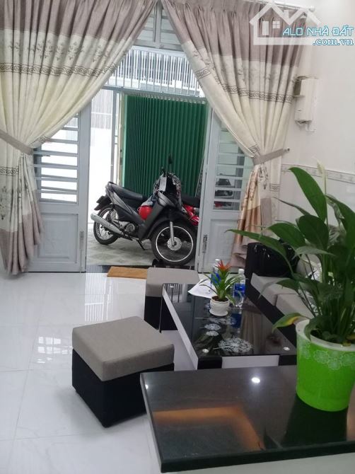 Cơ Hội Vàng Cho Nhà Đầu Tư – Nhà HXH Bình Qưới 5 Tầng 112m2 Thu Nhập Ổn Định