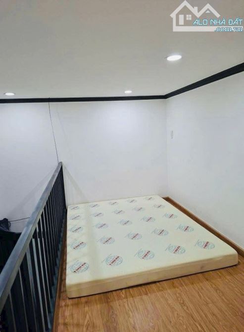 bán minihouse 18 phòng thu nhập 60tr hẻm liên tổ 12 -20 đường nguyễn văn cừ