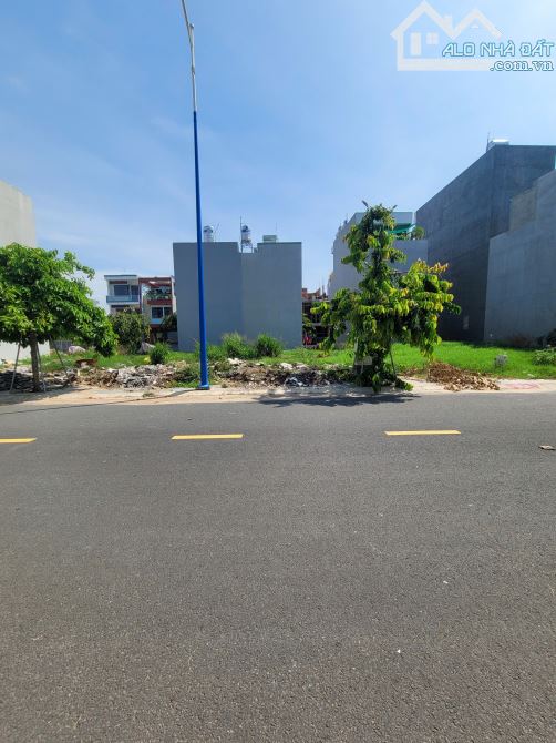 4Tỷ650__đi Làng Đại học 1Km__Đất Sổ Riêng__Xây Tự Do__KDC Đông Hòa C__ra Quốc lộ 1K 200m