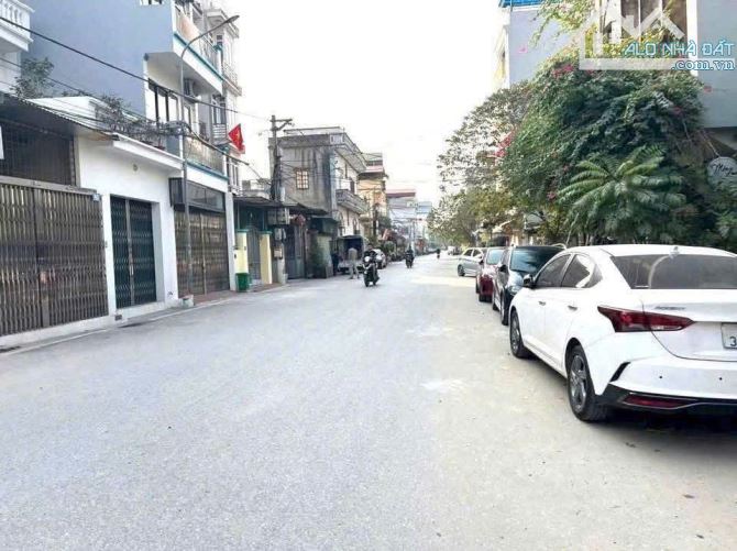 NHÀ HỒ TÙNG MẬU - 35M2 - NGÕ THÔNG - GẦN Ô TÔ - CHỈ 5 TỶ 2