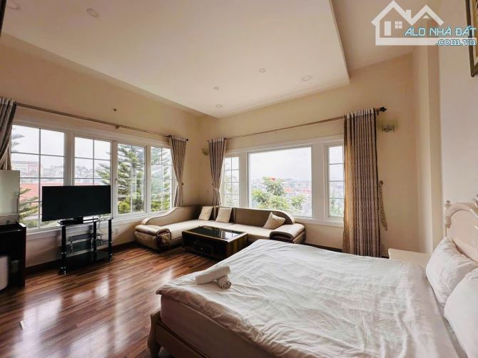 CẦN BÁN BIỆT THỰ VIEW ĐẸP ĐÀ LẠT TẠI PHƯỜNG 3 TRIỆU VIỆT VƯƠNG